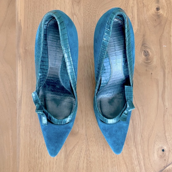 Banana Republic Suede Stiletto Heels - Picture 5 of 8